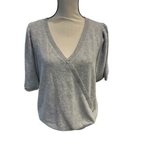 Women’s Adrienne Vittadini Gray Short Sleeved Sweater Size Large